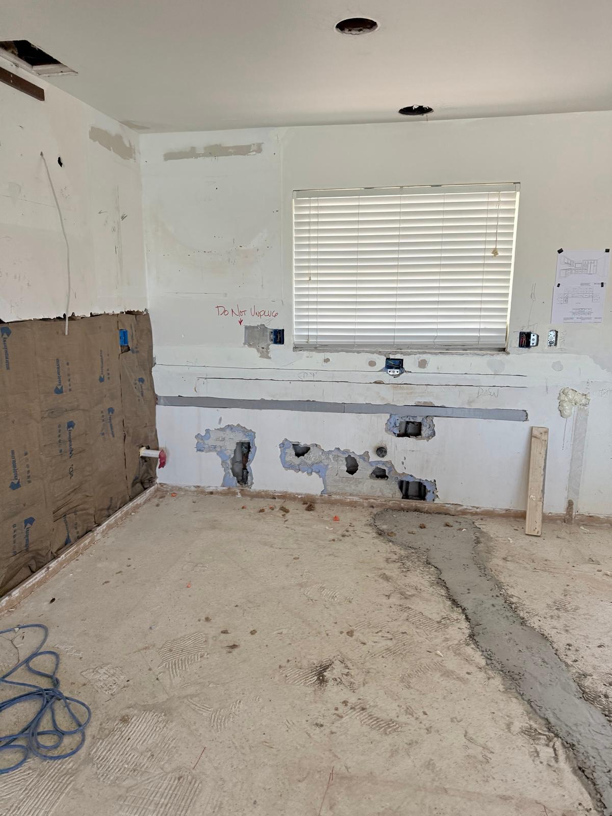 Residential maintenance work in Palm Harbor FL